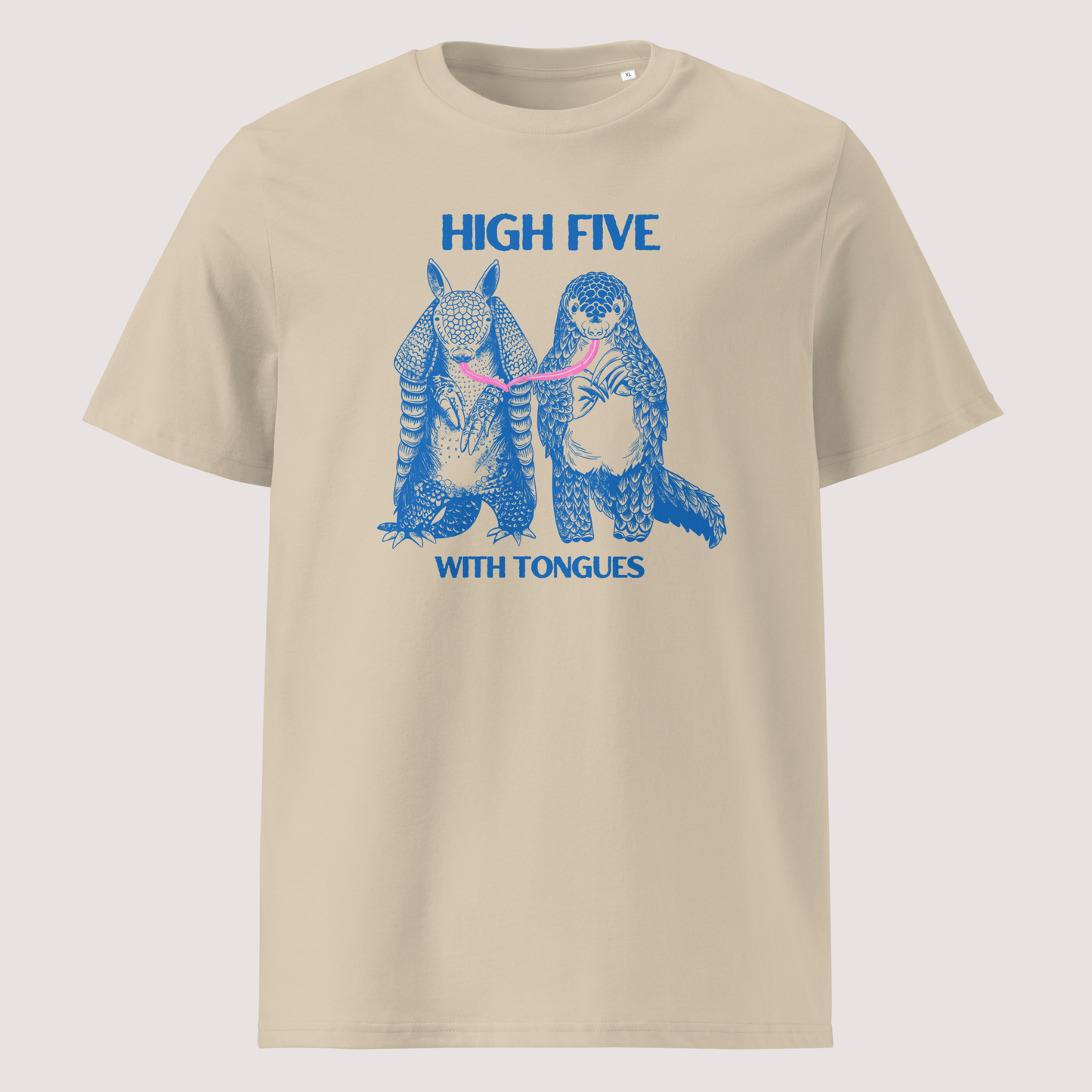 "High Five with Tongues" Pangolin & Armadillo Organic Cotton T-Shirt – Funny Wildlife Graphic Tee